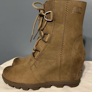 Women's Joan of Arctic Wedge II Waterproof Lug Sole Booties